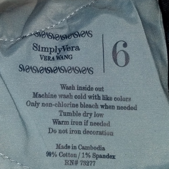 Simply Vera Wang Jeans - Picture 2 of 3